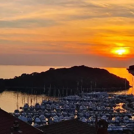 Casa Istriana بيت للعطل *