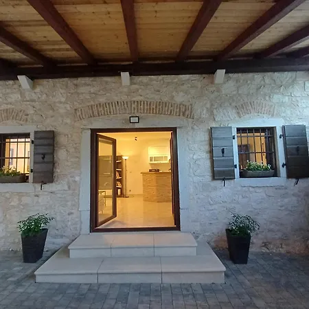 Casa Istriana Σπίτι διακοπών *